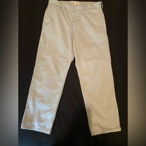 Gap relaxed fit chino.